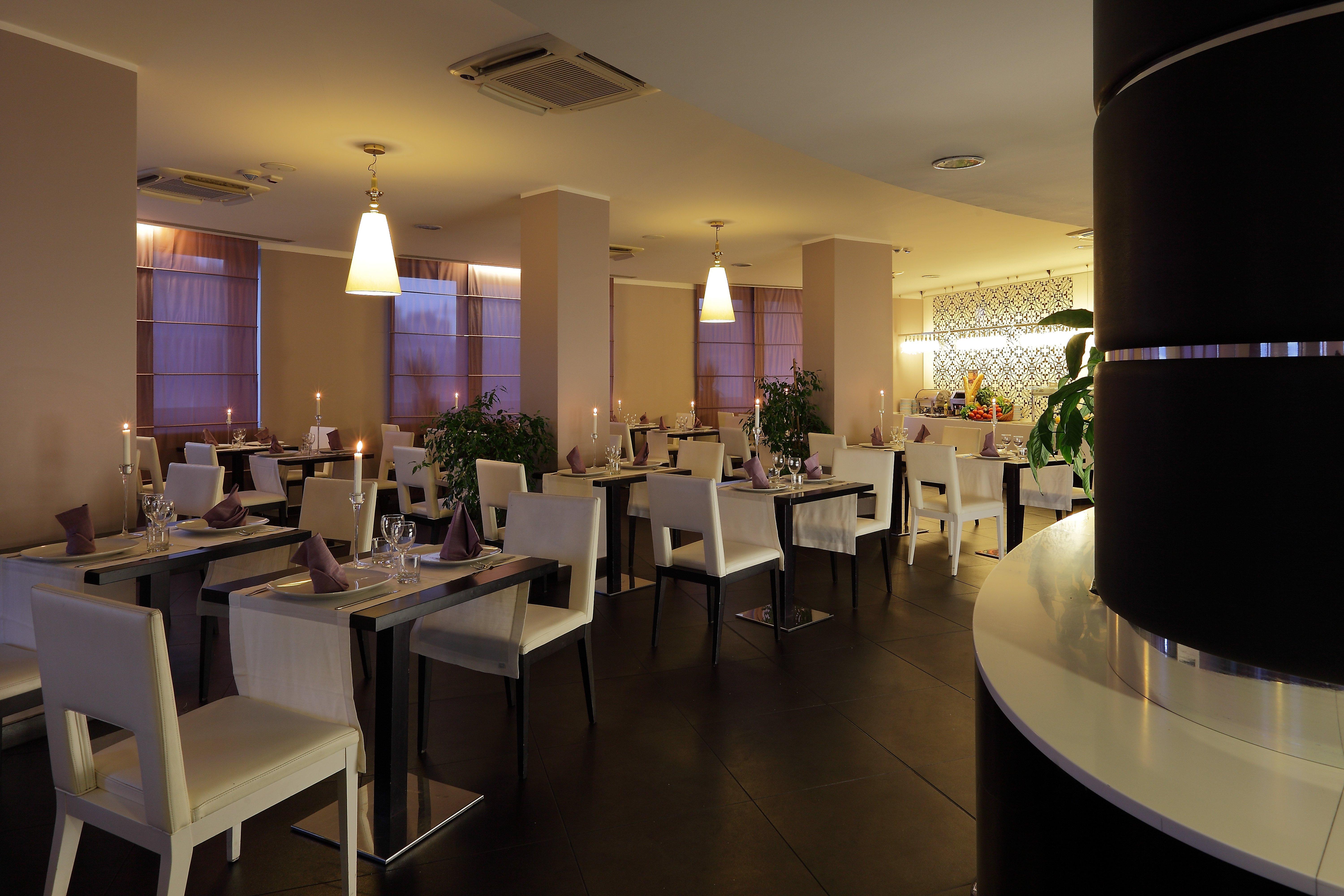 Holiday Inn Genoa City By Ihg Exteriör bild