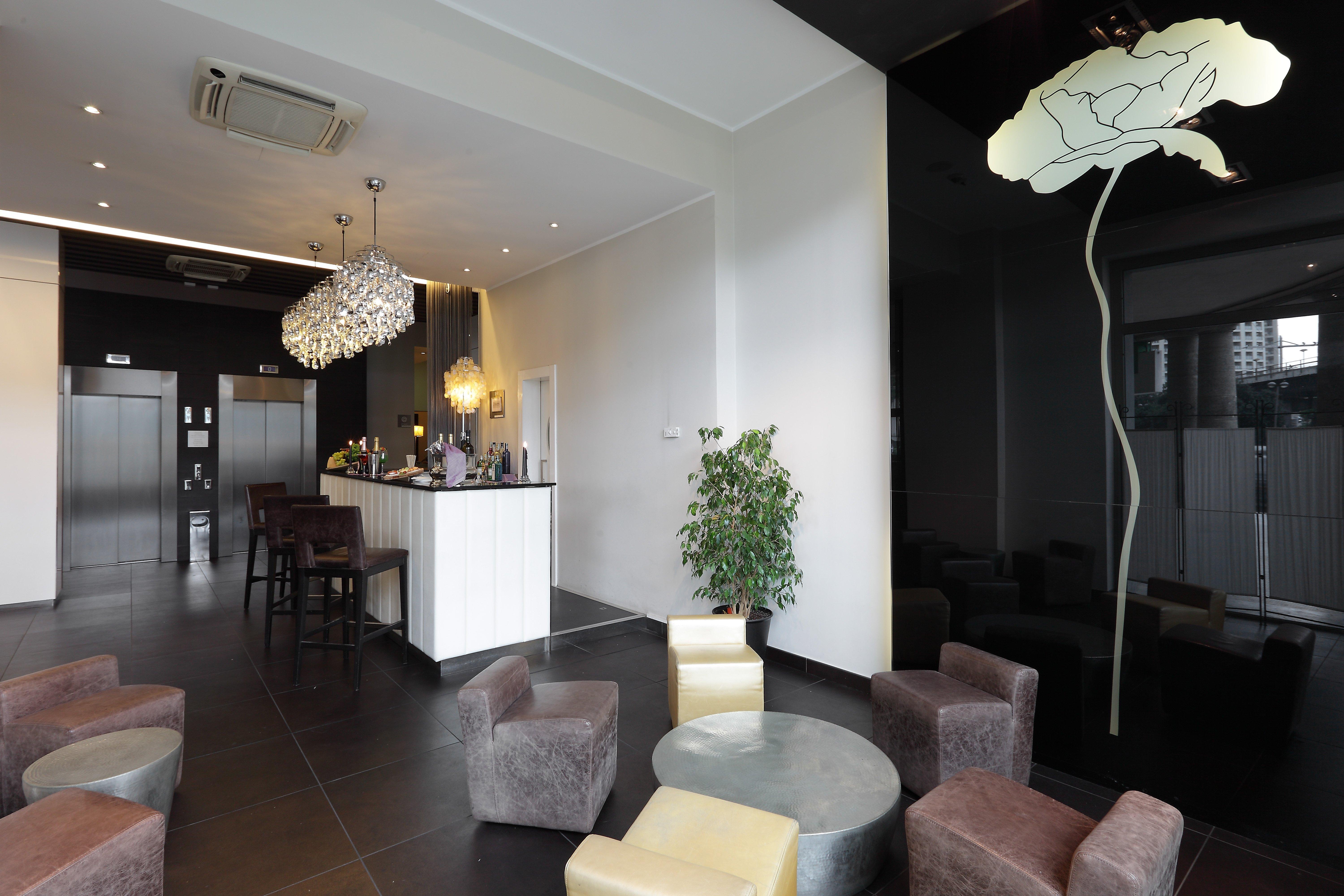 Holiday Inn Genoa City By Ihg Exteriör bild